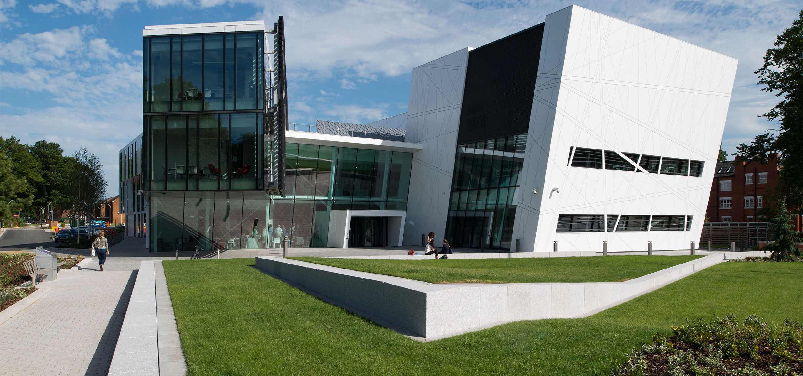 Oglesby Cancer Research Building