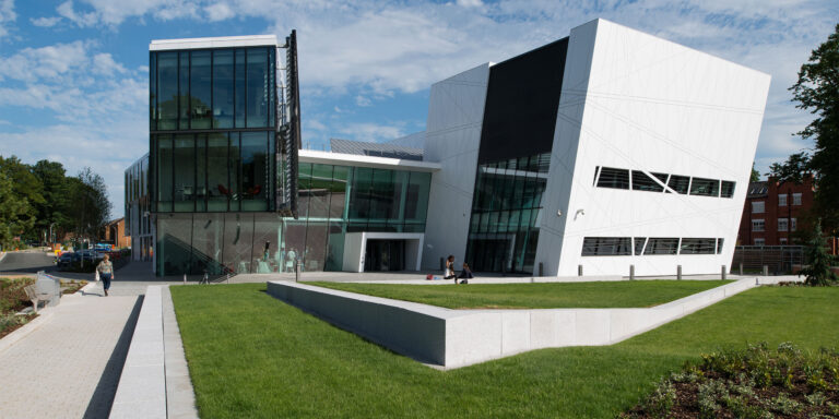 Manchester Cancer Research Centre - Advanced Radiotherapy