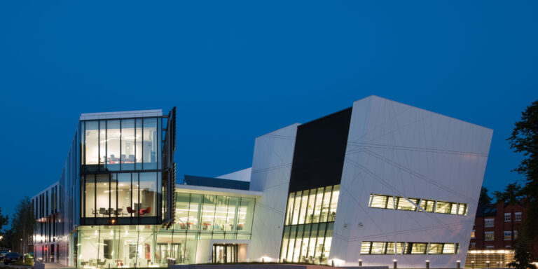 Manchester Cancer Research Centre - Radiotherapy