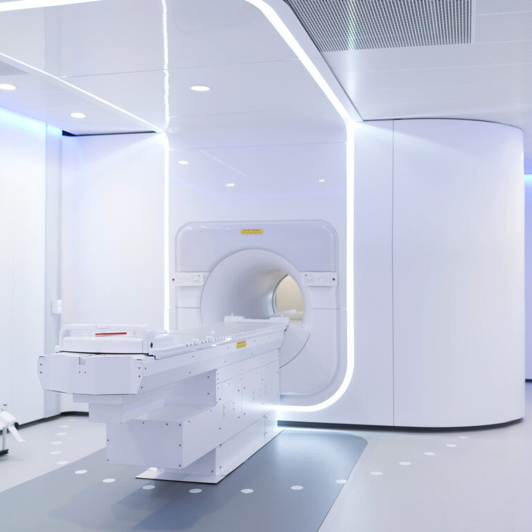 Manchester Cancer Research Centre - MR-Linac