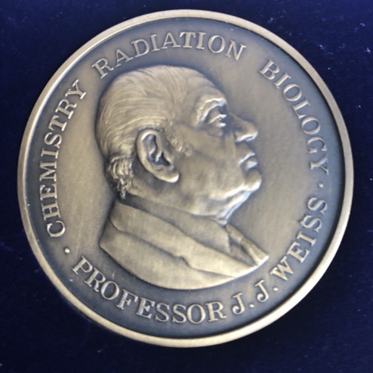 Manchester Cancer Research Centre | MCRC Director, Rob Bristow awarded The Weiss medal for distinguished contributions to radiation science