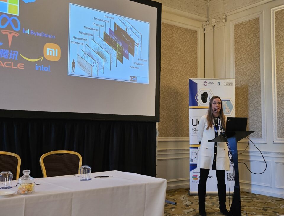 Miren Taberna, Chief Scientific Officer at Savana, giving a talk titled: 