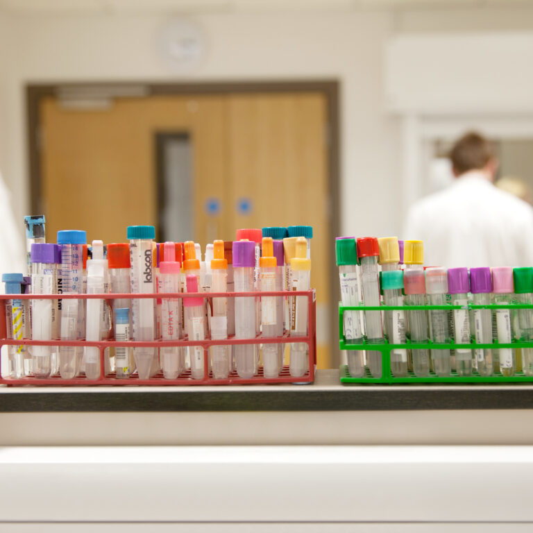 Manchester Cancer Research Centre - Discover – A Cancer Research Magazine